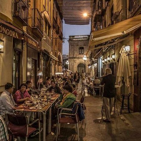 Atico Con Piscina Junto Catedral De Sevilla Екстер'єр фото