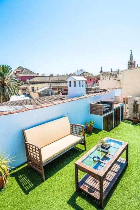 Atico Con Piscina Junto Catedral De Sevilla Екстер'єр фото